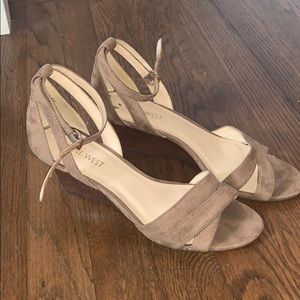nine west wedges